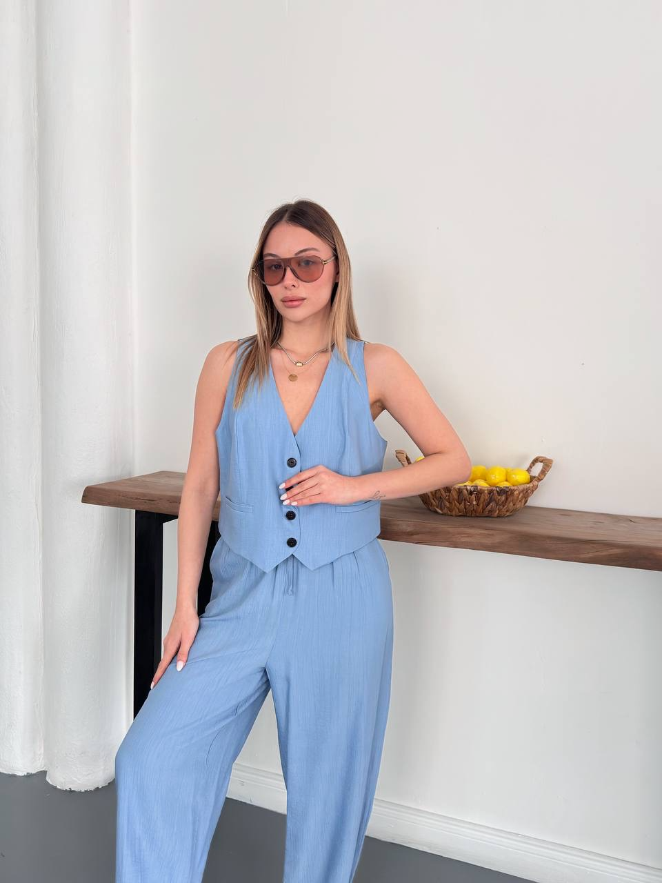 V Yaka Düğmeli Yelek & Bol Kesim Pantolon Set - 2