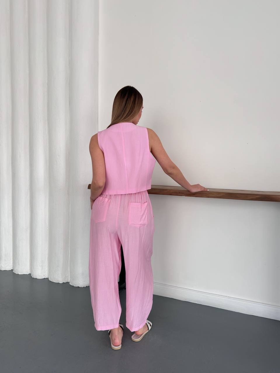 V Yaka Düğmeli Yelek & Bol Kesim Pantolon Set - 3