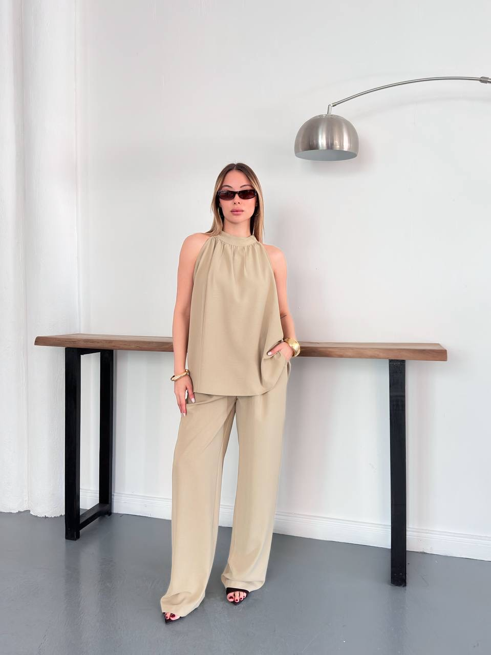 Halter Yaka Bluz & Geniş Paça Pantolon Takım - 3
